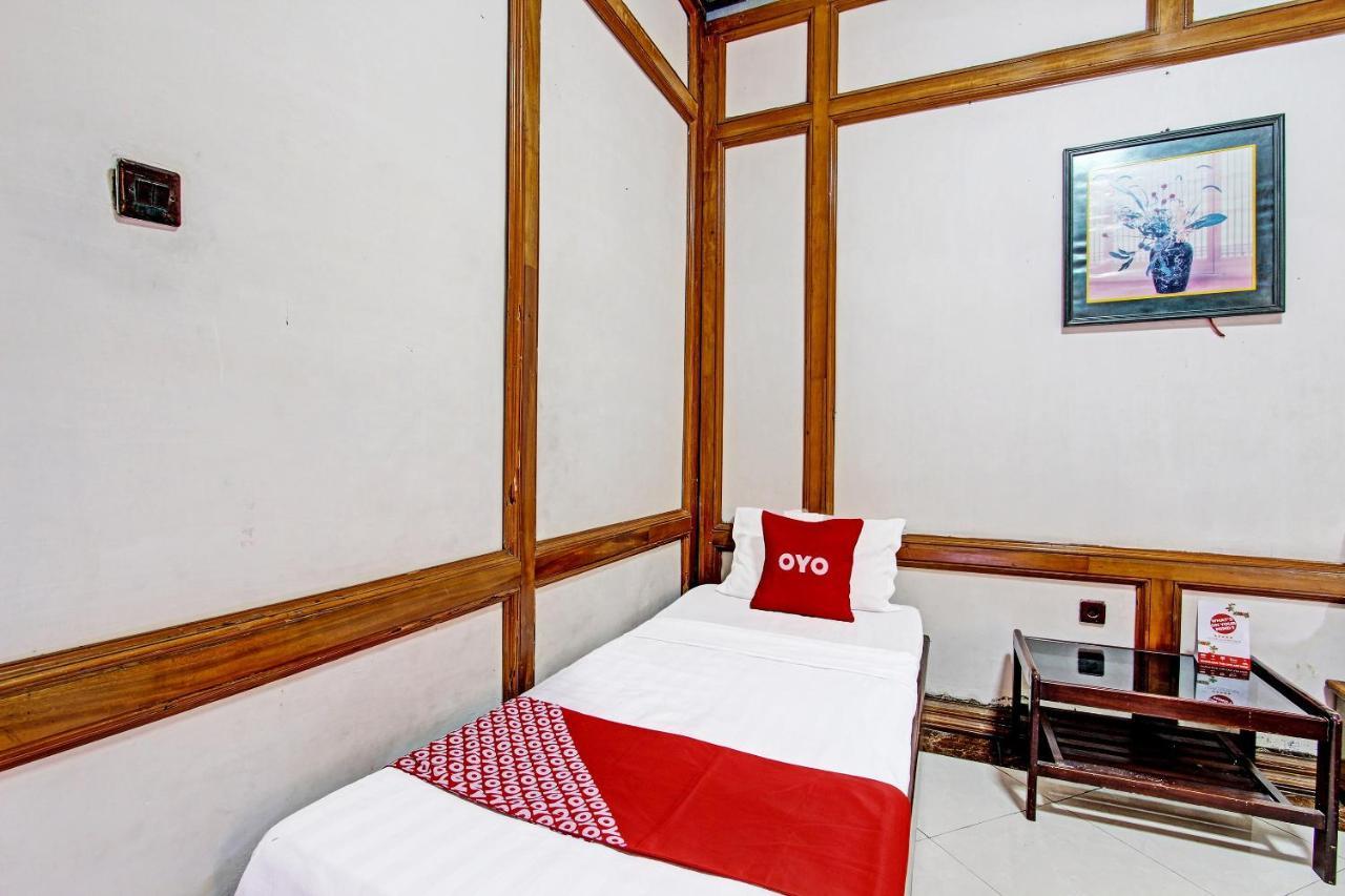 Oyo 91525 Hotel Bugisan Ngabean Buitenkant foto